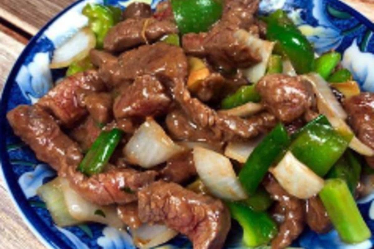 Pepper Steak with Onions 洋葱青椒牛肉