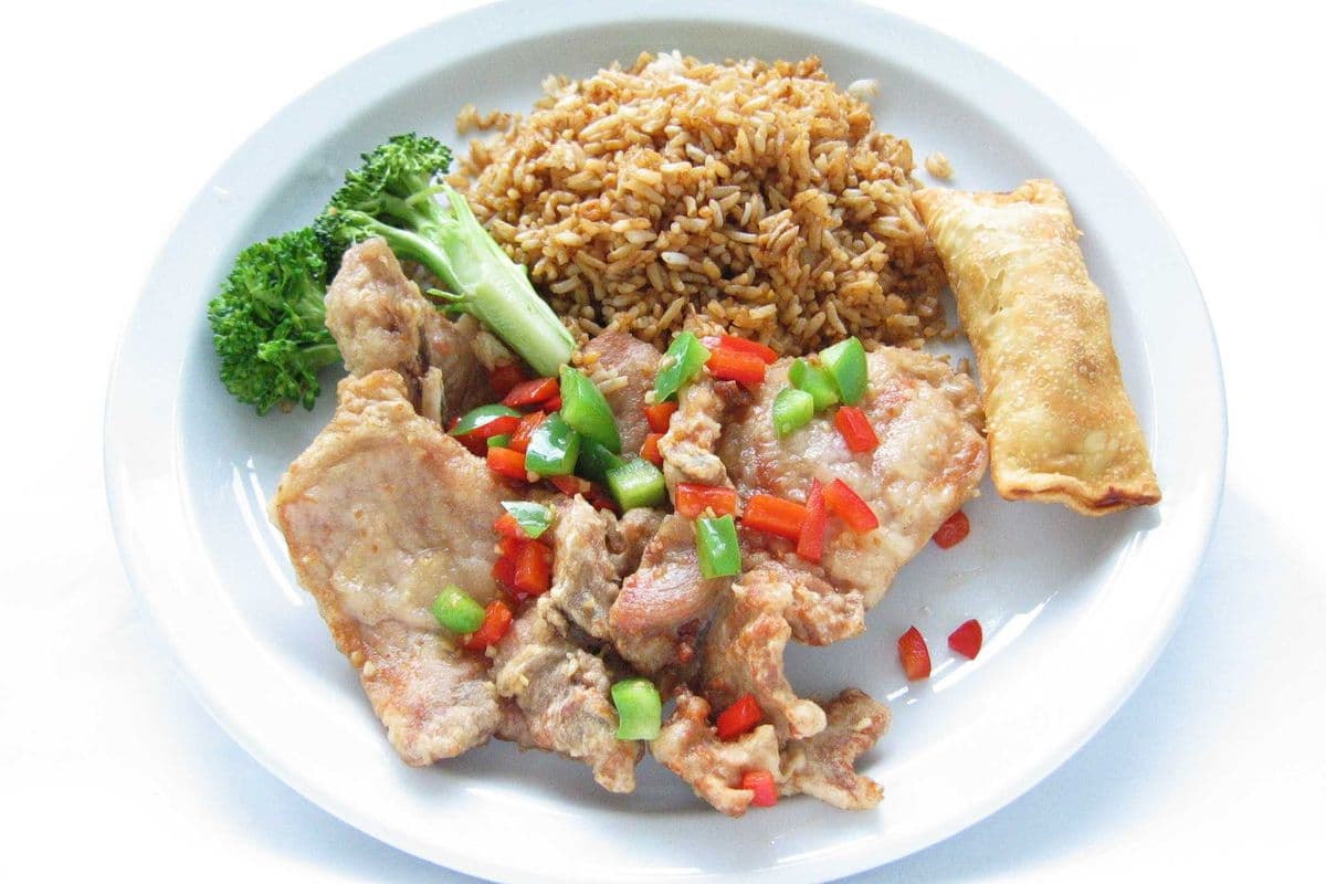 C 4. Côtelettes de porc au sel et poivre / Salt and Pepper Pork Chops