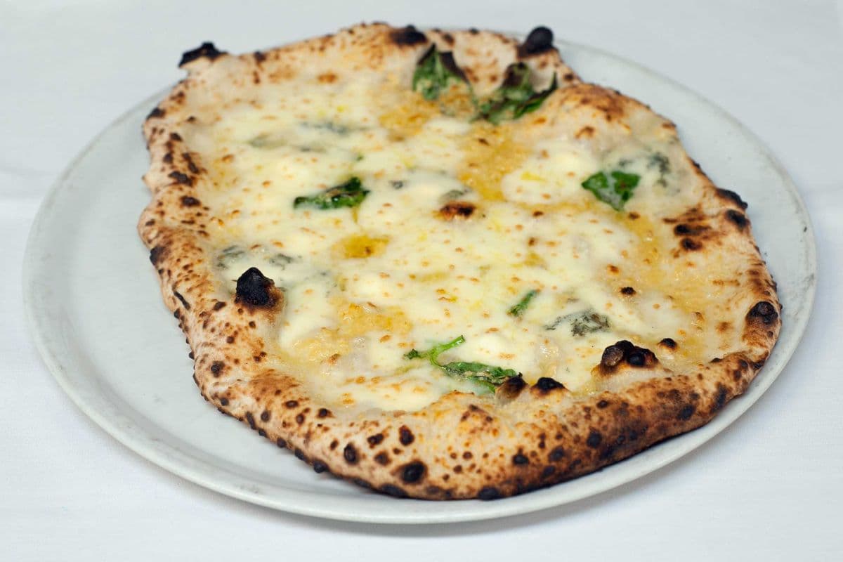 Quattro Formaggi Pizza