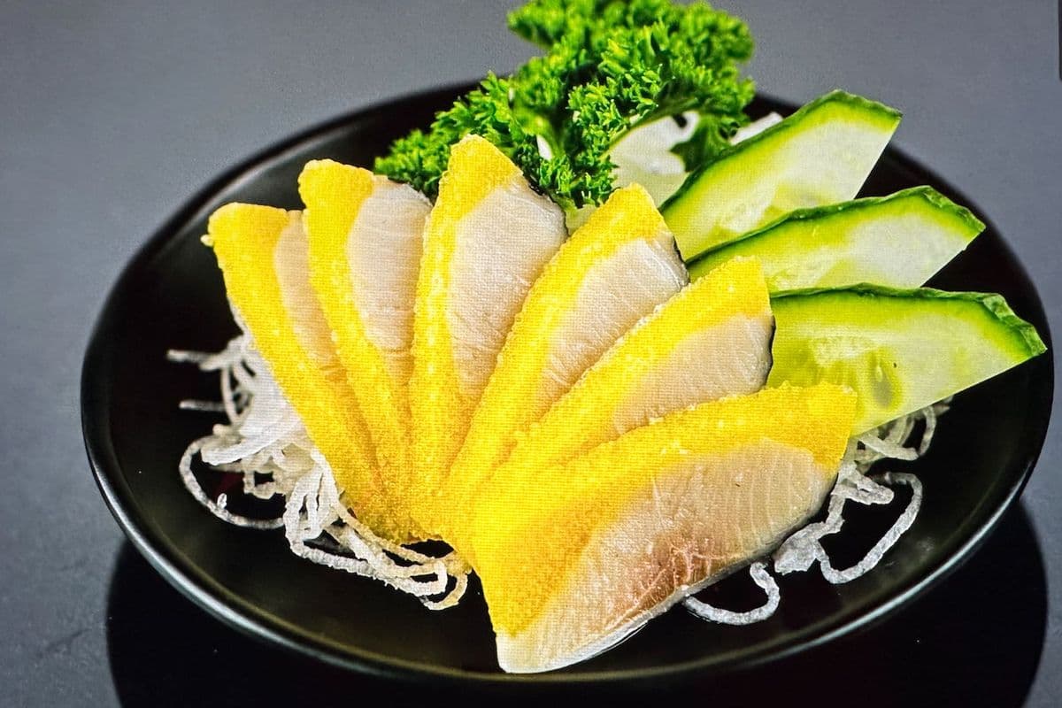 Herring Fish Sashimi (3 pcs)
