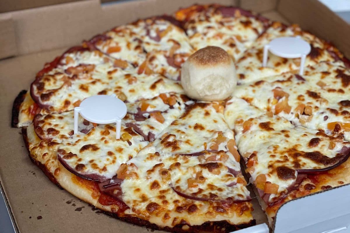 14" Farro's Pizza