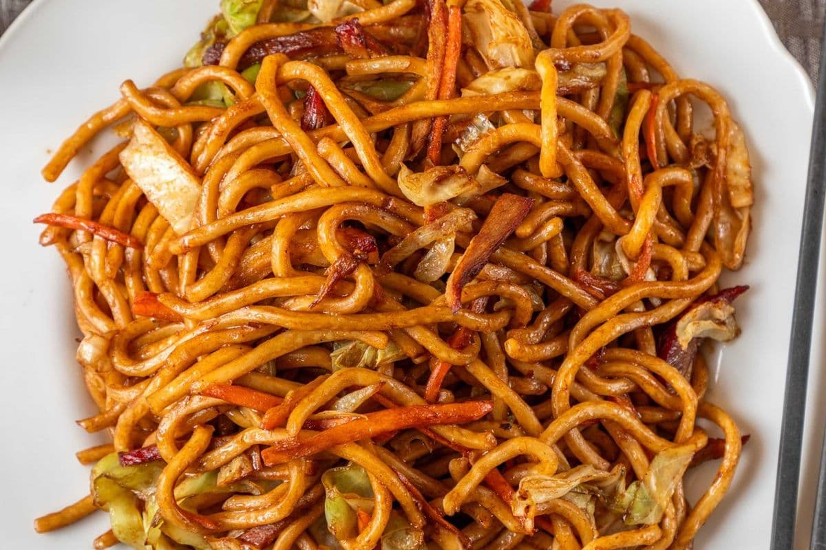 58. Shanghai Fried Thick Noodle (BBQ Pork)