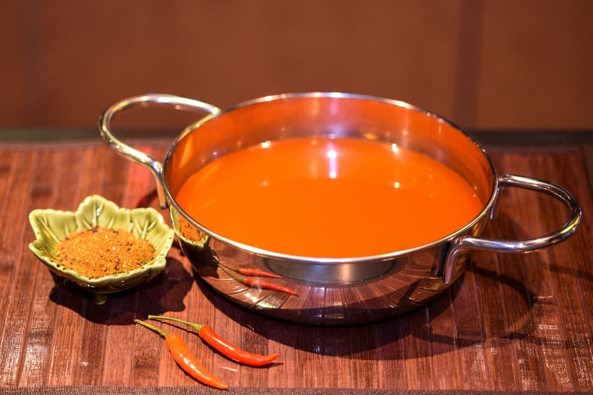 Bouillons / Broth - Épicé du Chef - (Congelé / Frozen)