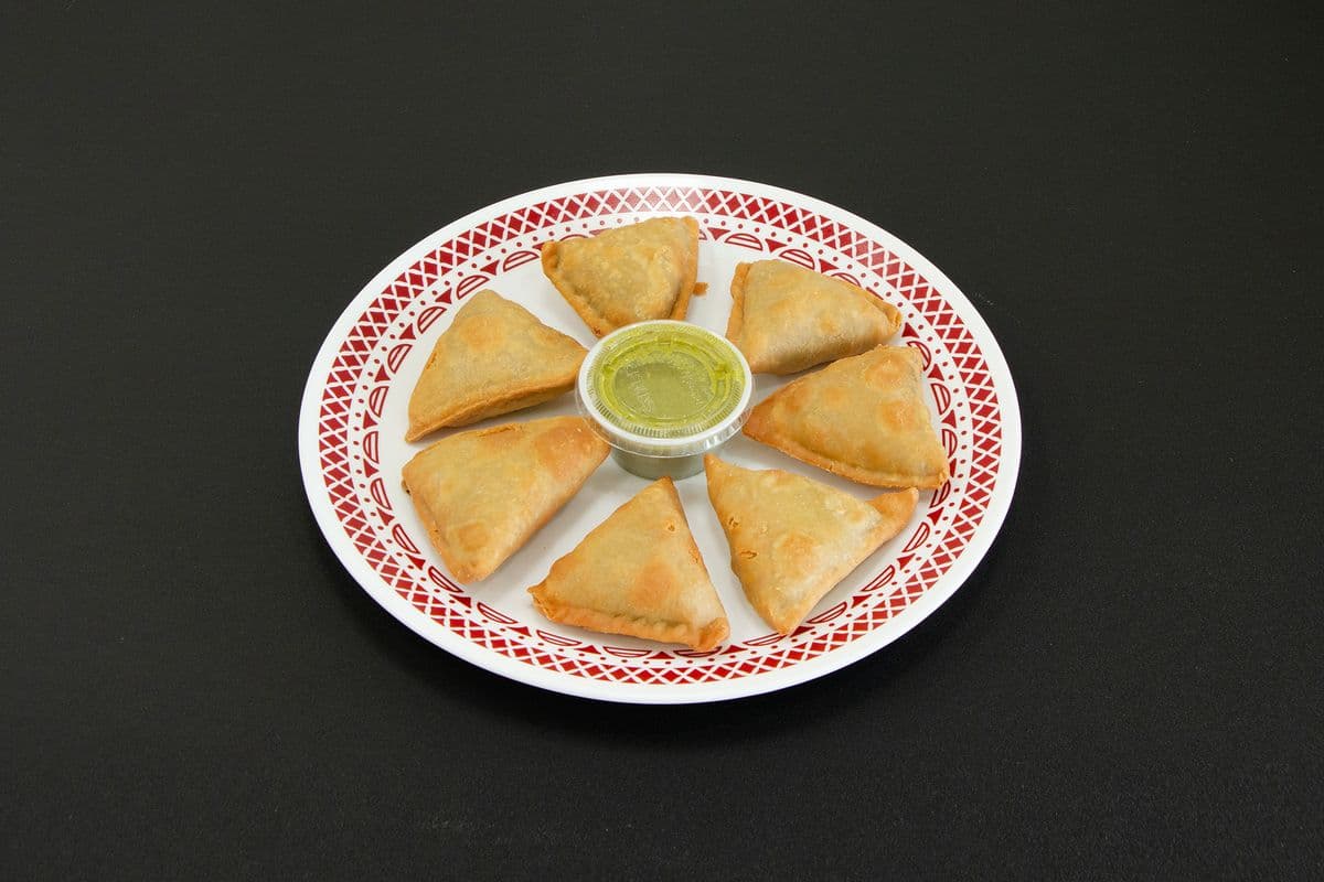 Spinach and Cottage Cheese Samosas (12 pcs)