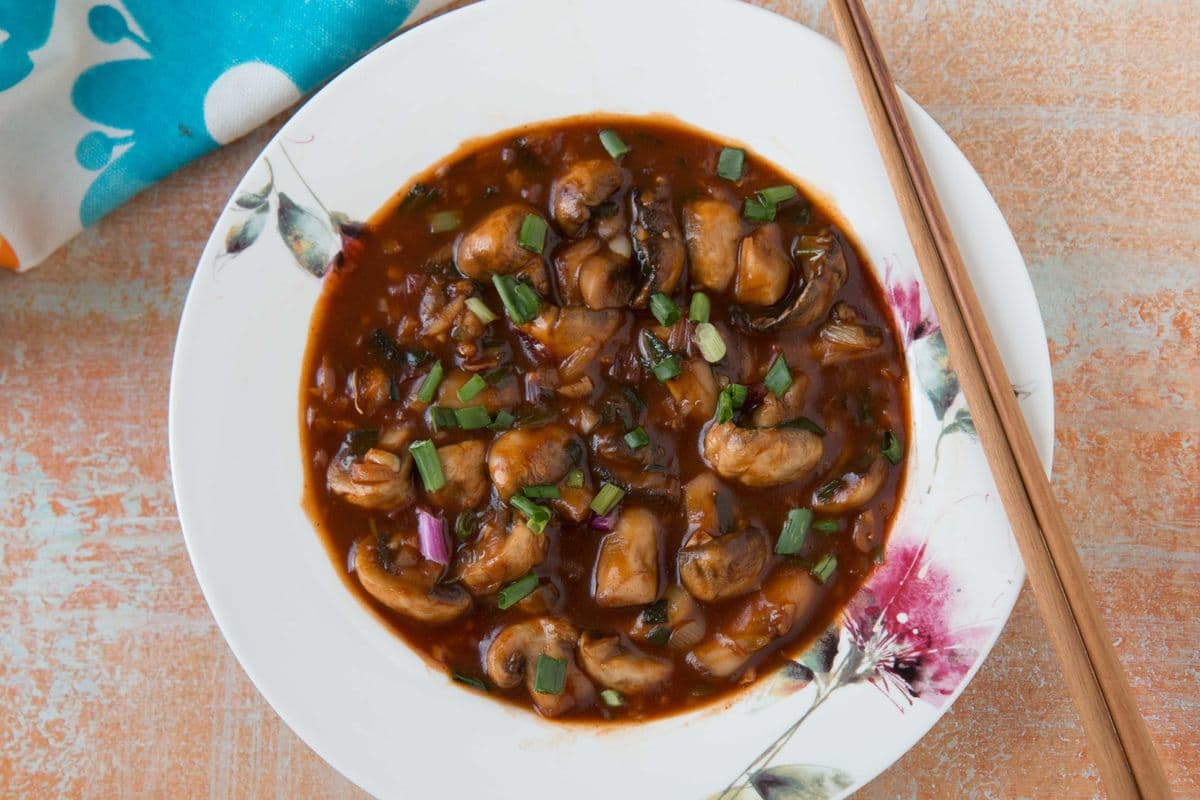 Chili mushroom gravy