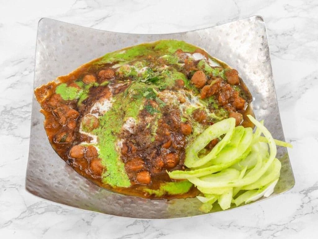Aloo Tikki Platter