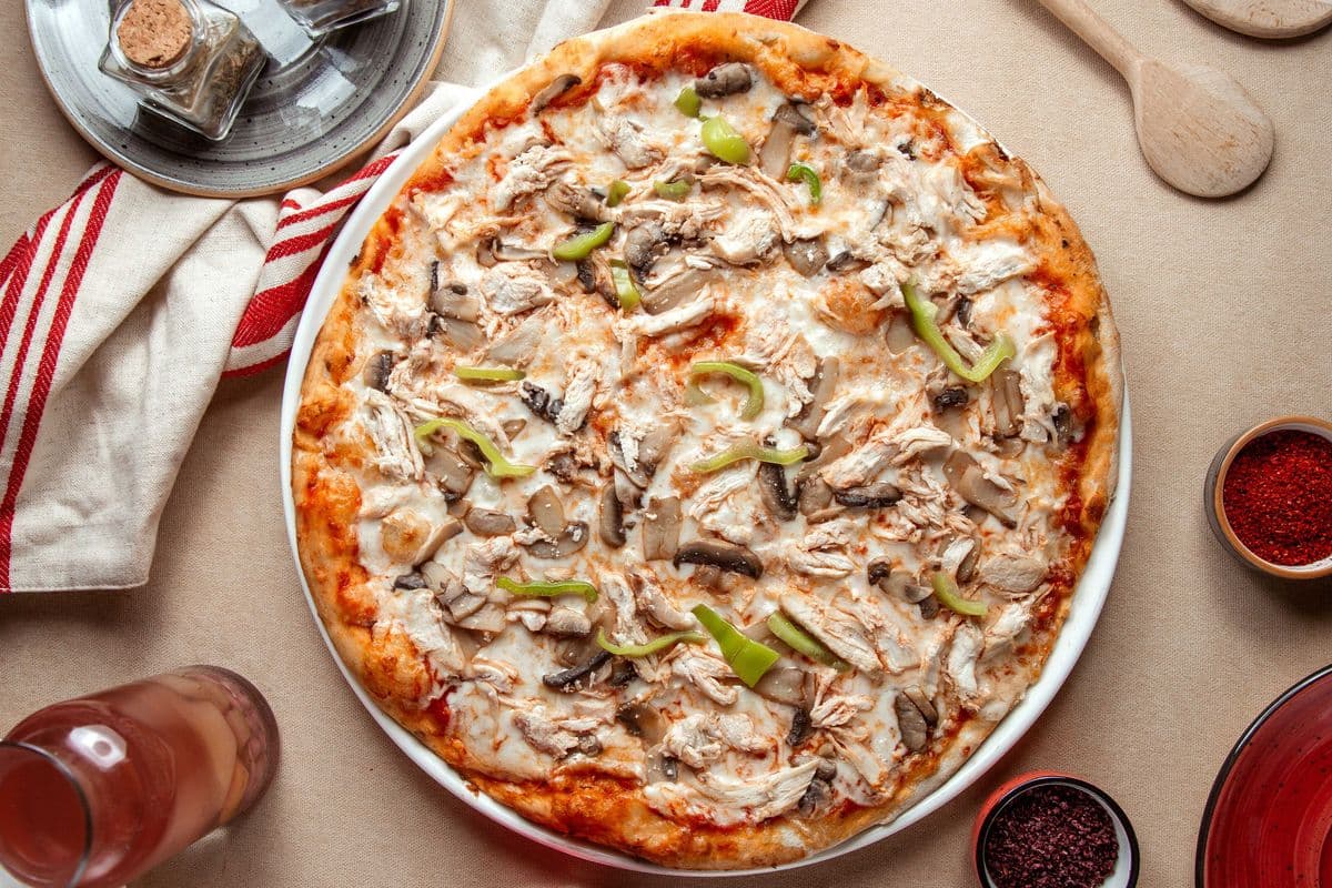 2. Tuna Pizza