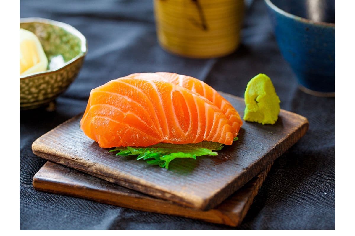 Salmon Sashimi (3pcs)