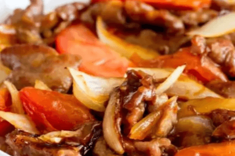 Lunch Special No. 8 - Beef and Tomatoes on Steamed Rice