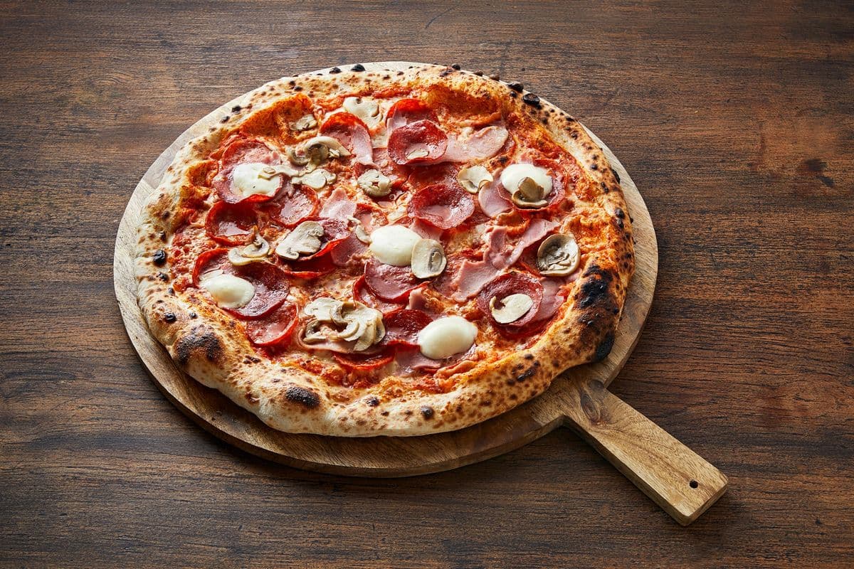 14" Medium Funghi Porcini Pizza