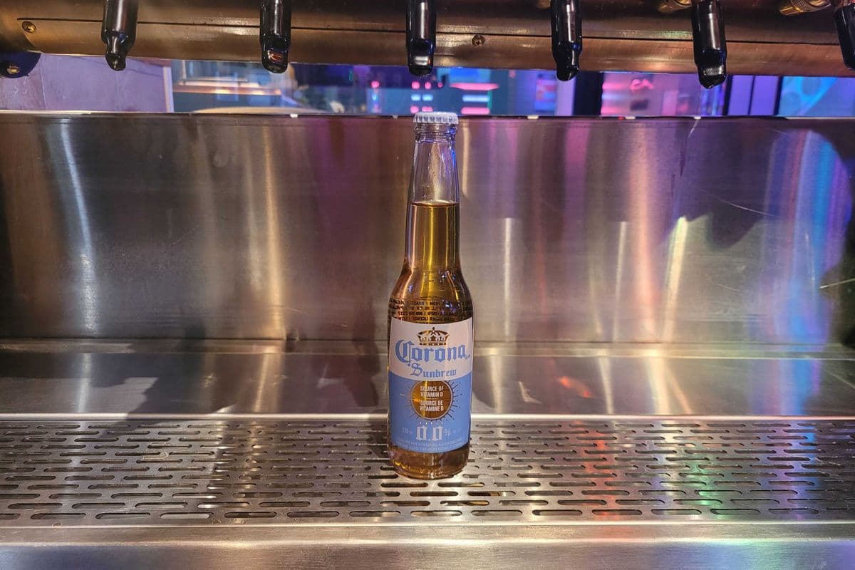 Corona S.A. (330ml)