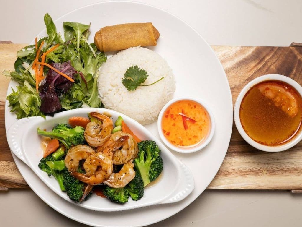 ENTREES Combo for 1
