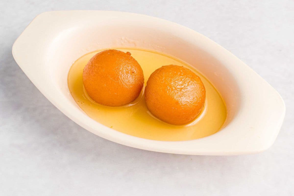 Gulab Jamun (2 pcs)