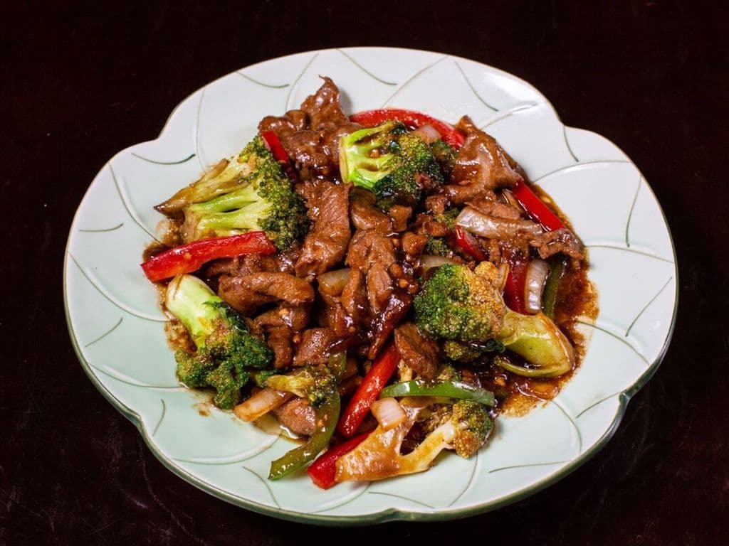 160. Beef with Broccoli