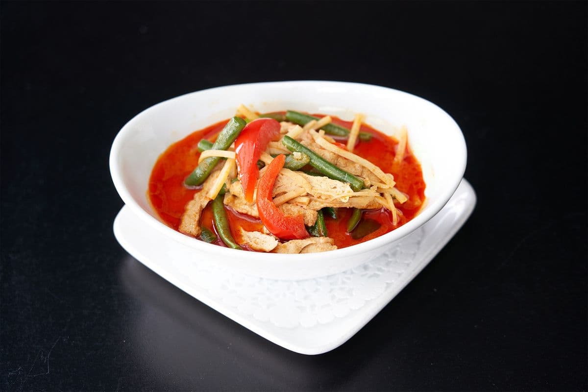 71. Poulet au cari rouge / Chicken Red Curry