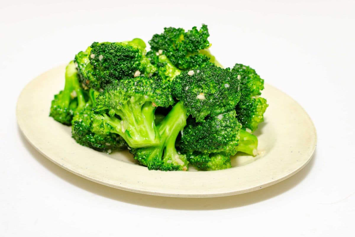 Broccoli with Garlic (Dimsum) 蒜蓉百佳利