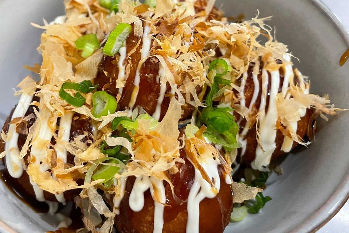 Takoyaki (たこ焼き)