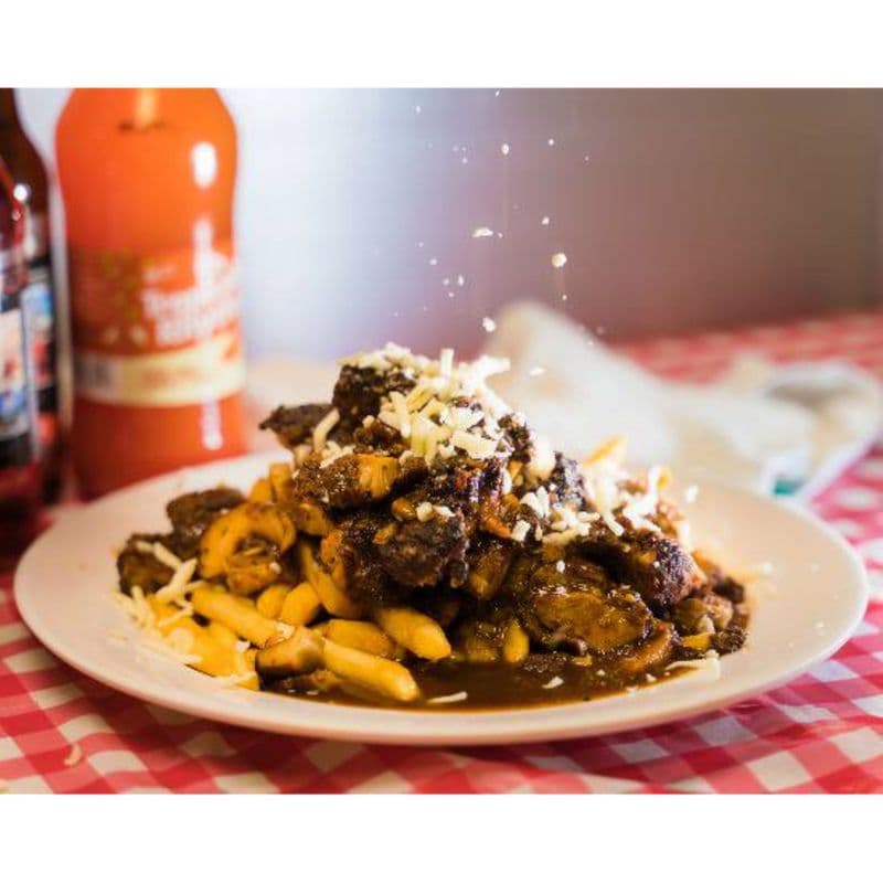 Jerk Chicken Poutine (Large)
