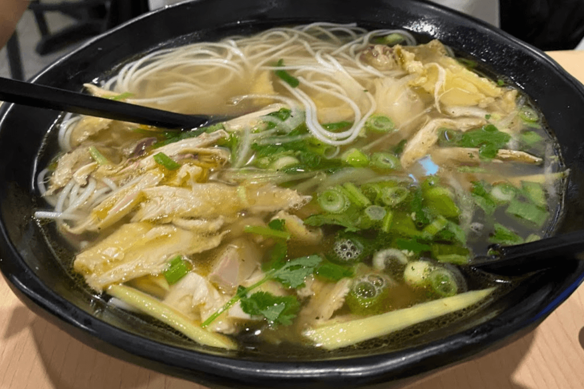 #.FRESH SHREDDED CHICKEN &BAMBOO SHOOTS VERMICELLI SOUP-雞絲竹筍粉絲-Bún Măng Gà Xé
