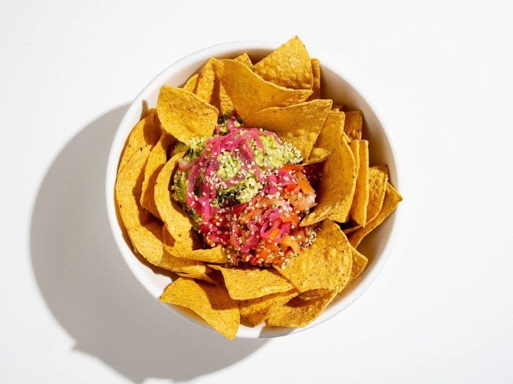 Guac & Chips (8g protein, 11g fibre)