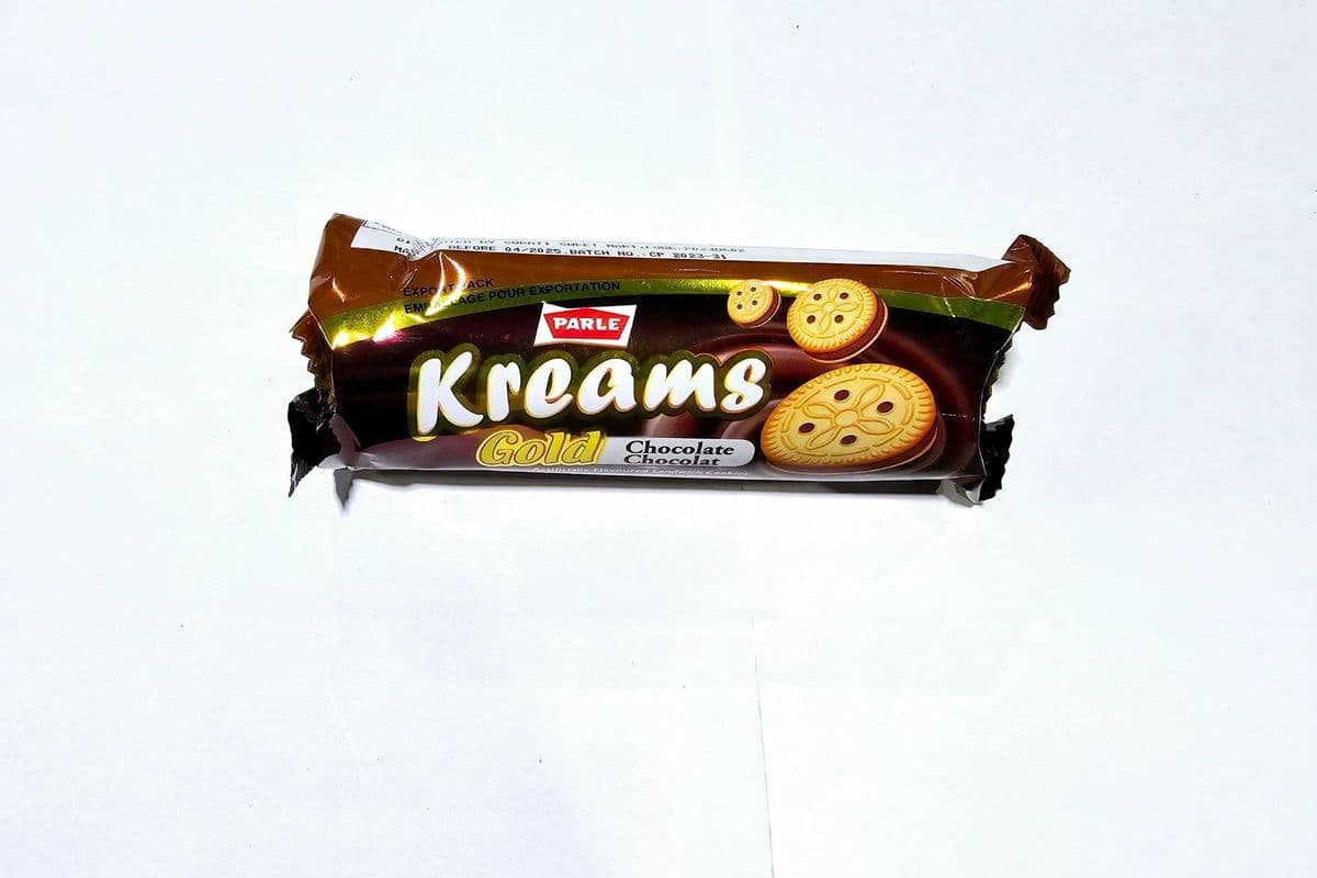 Parle Kream Gold Chocolate cookie (66.7g)