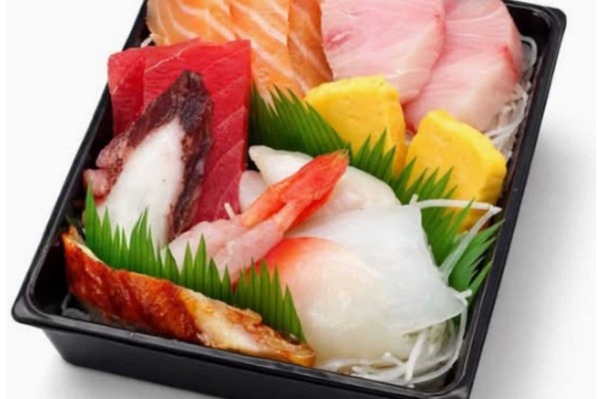 Sashimi Box 15pcs