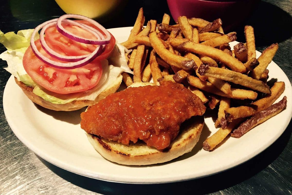 Crispy Buffalo Ranch Chicken Burger