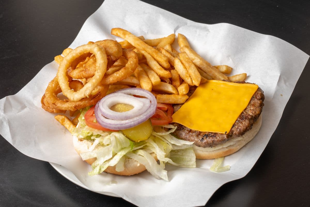 King's Belly's Cheeseburger (8 oz)