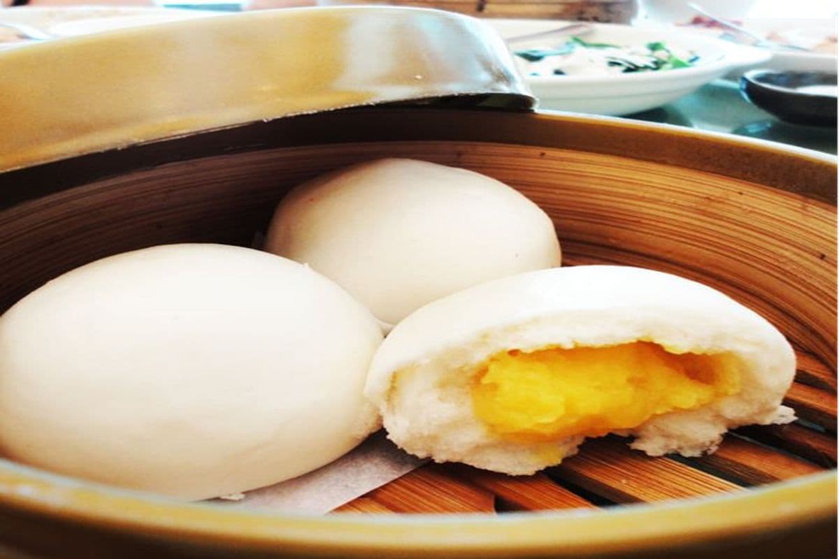 Sweet Custard Bun (3)