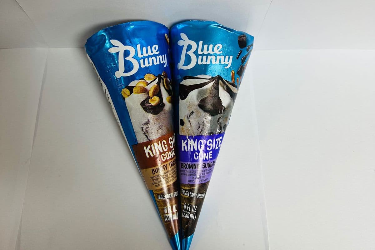 Blue Bunny King Cone (236ml) (470 Cal)