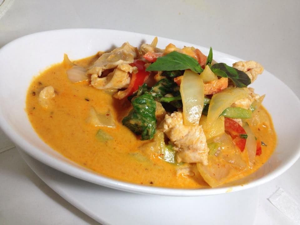 Gaeng Kua Sapparod Pineapple