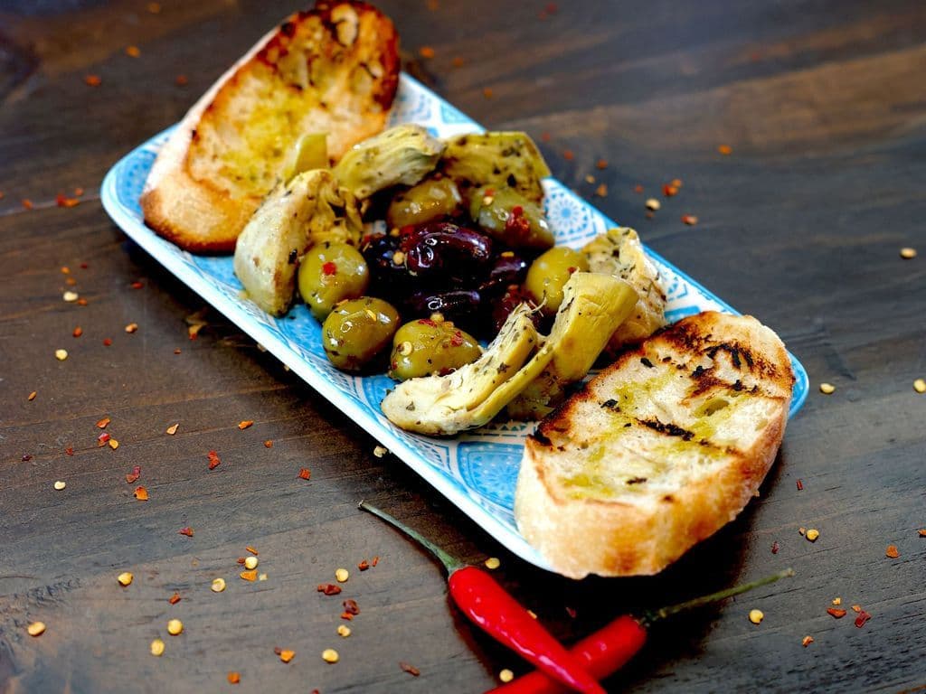 Spicy Olives