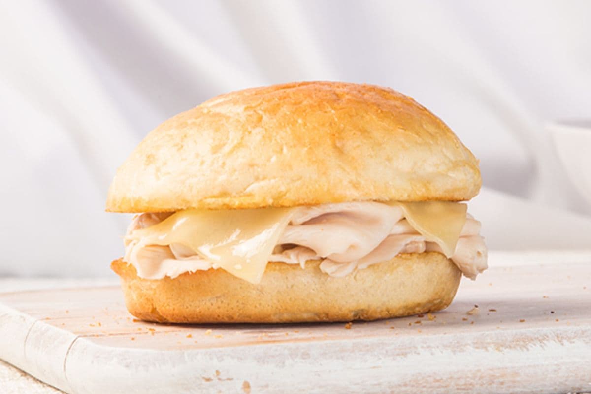 Turkey and Swiss (410 Cal)