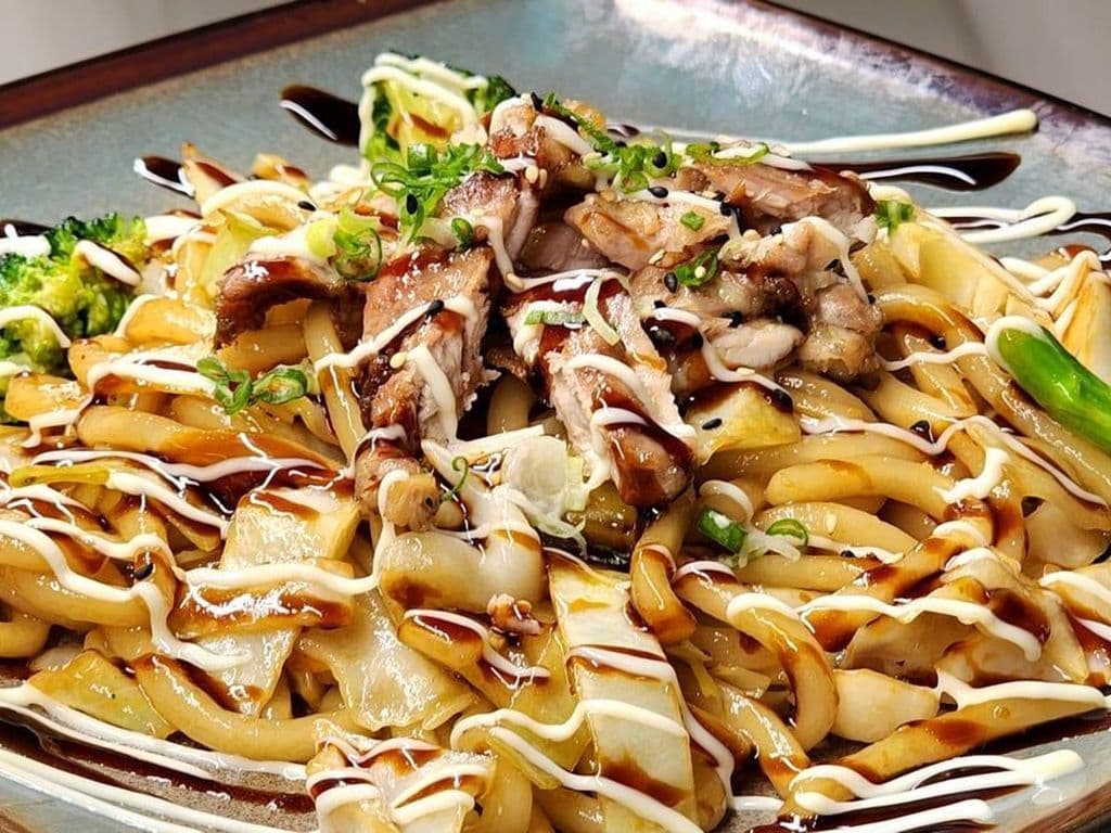 Chicken Yakiudon