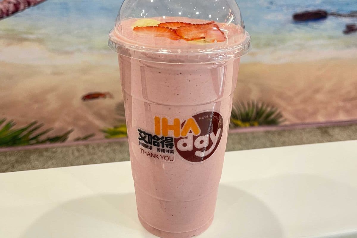 Strawberry and Banana with Oats Smoothie (500ml) (250 Cal)
