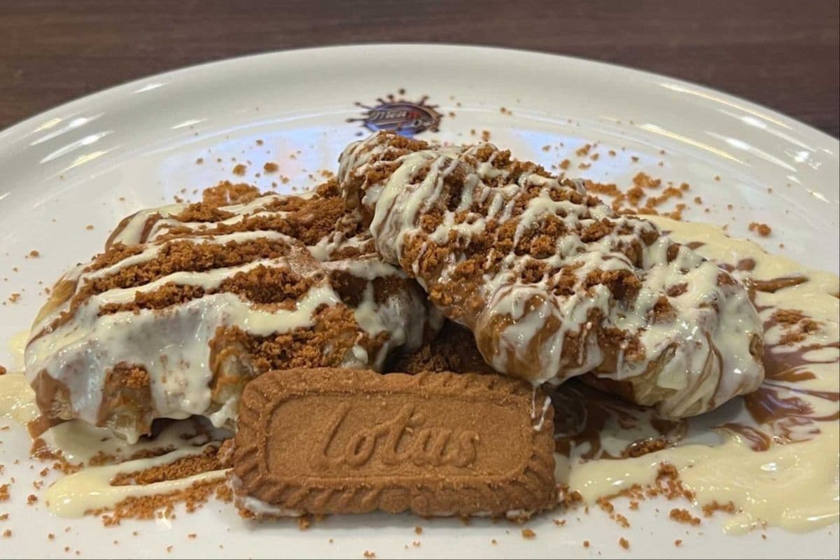 Lotus Croffle