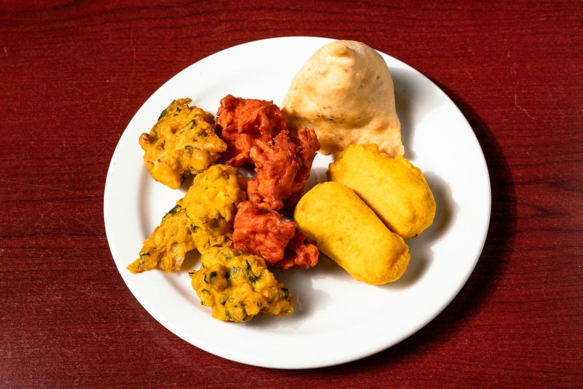 Entrées non végétariennes mixtes / Mixed Non Vegetarian Appetizers