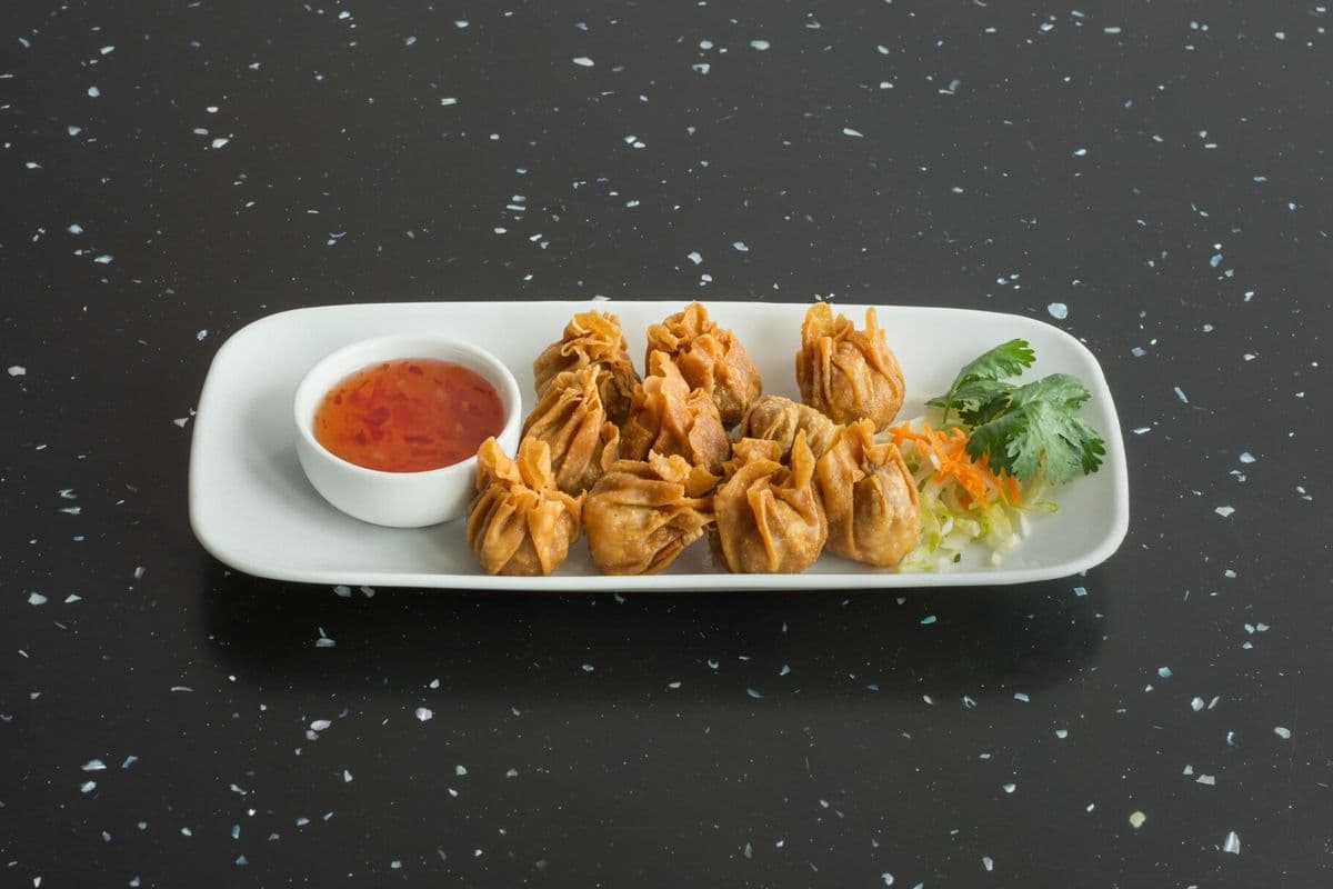 7. Deep-Fried Wontons (10 pcs)