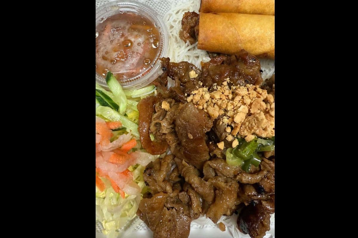 32. Grilled Pork and Spring Roll on Vermicelli