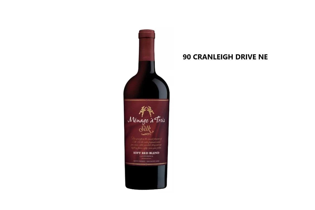 MENAGE A TROIS SILK SOFT RED BLEND (1 x 750ML)