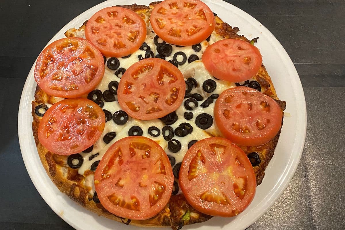 25. 12" Large Santa Fe Pizza