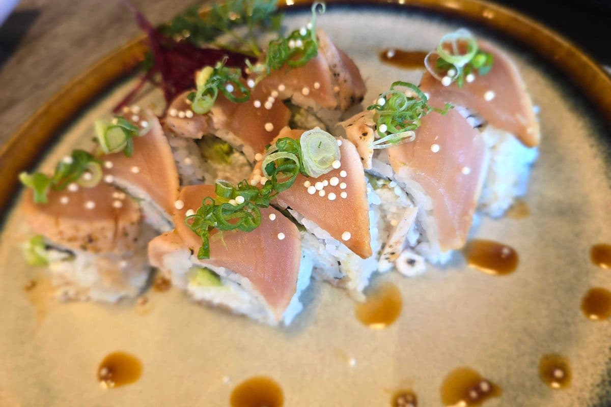Tuna Tataki Roll
