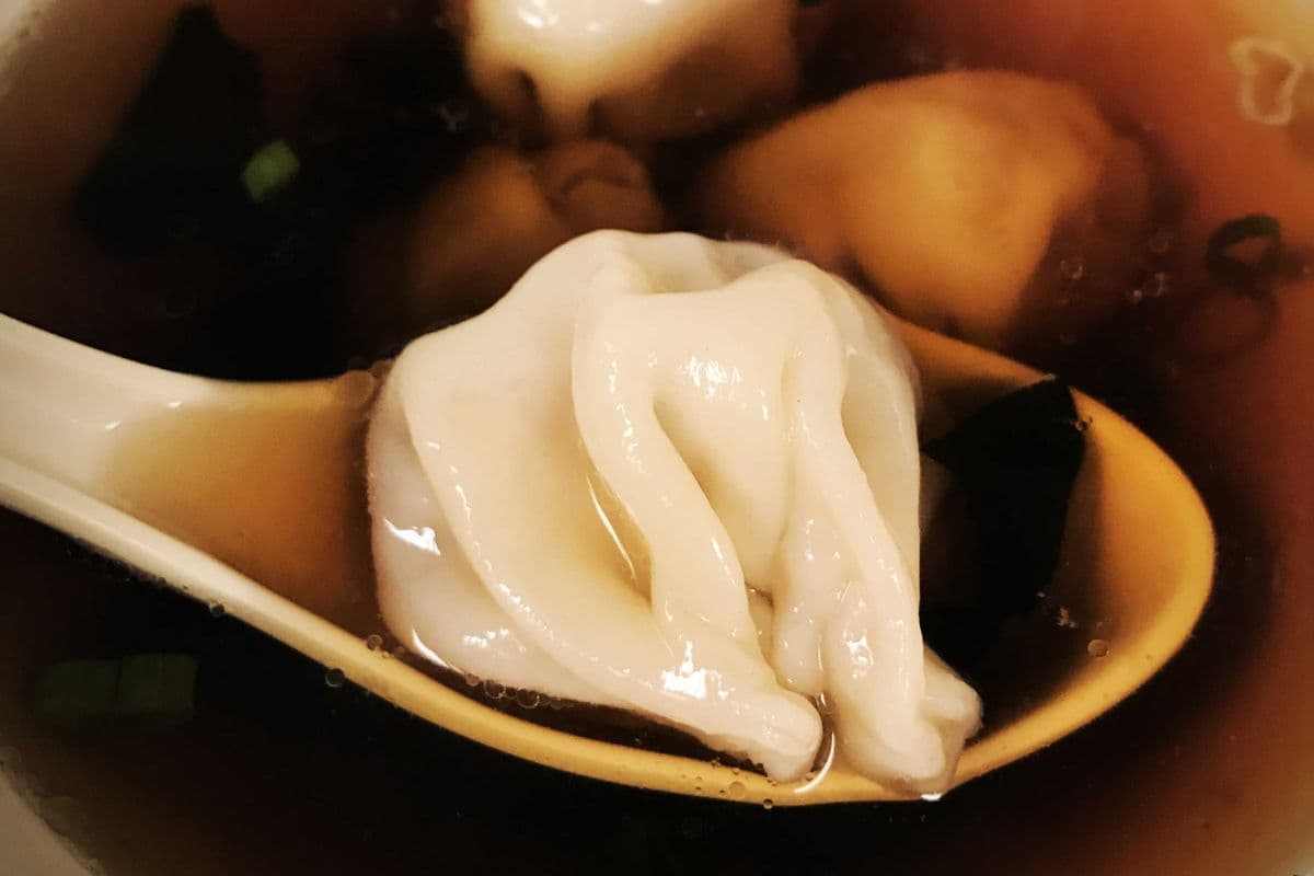 43. Wonton Soup (4 pcs) 云吞汤