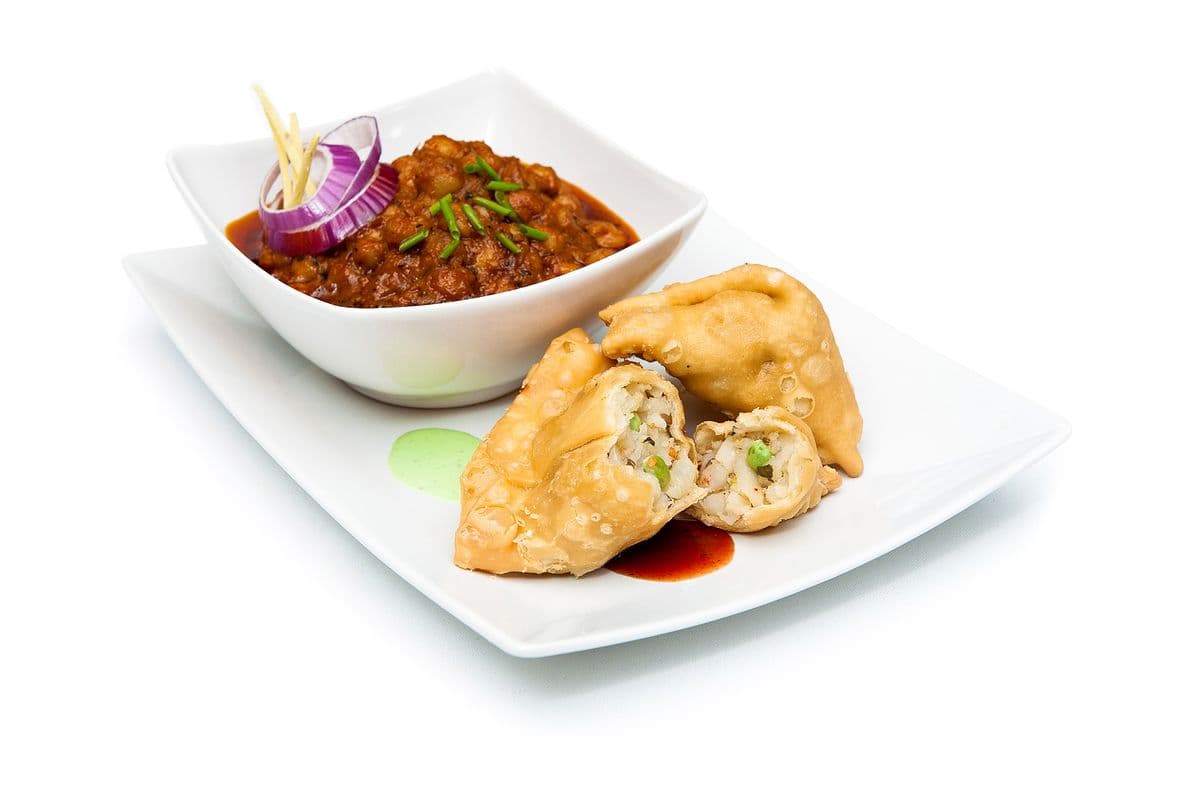 Samosa with Chana
