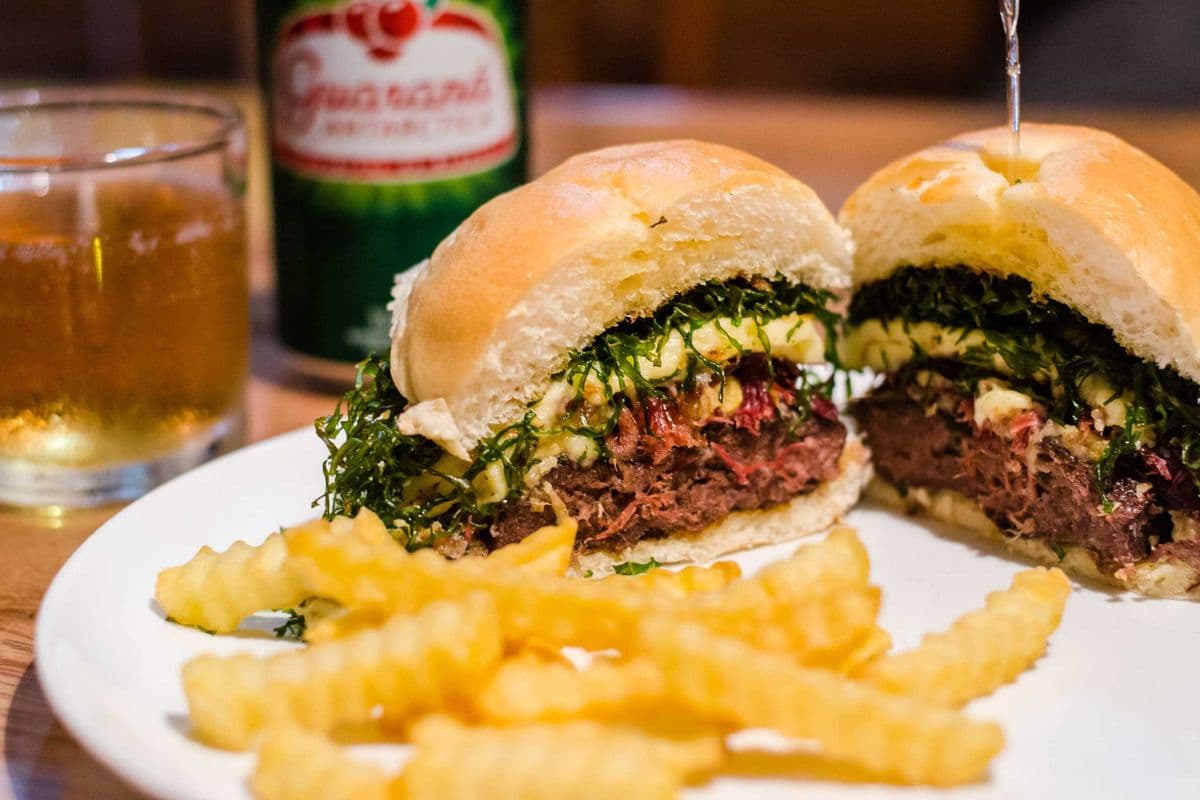 2nd Wind classic Burger