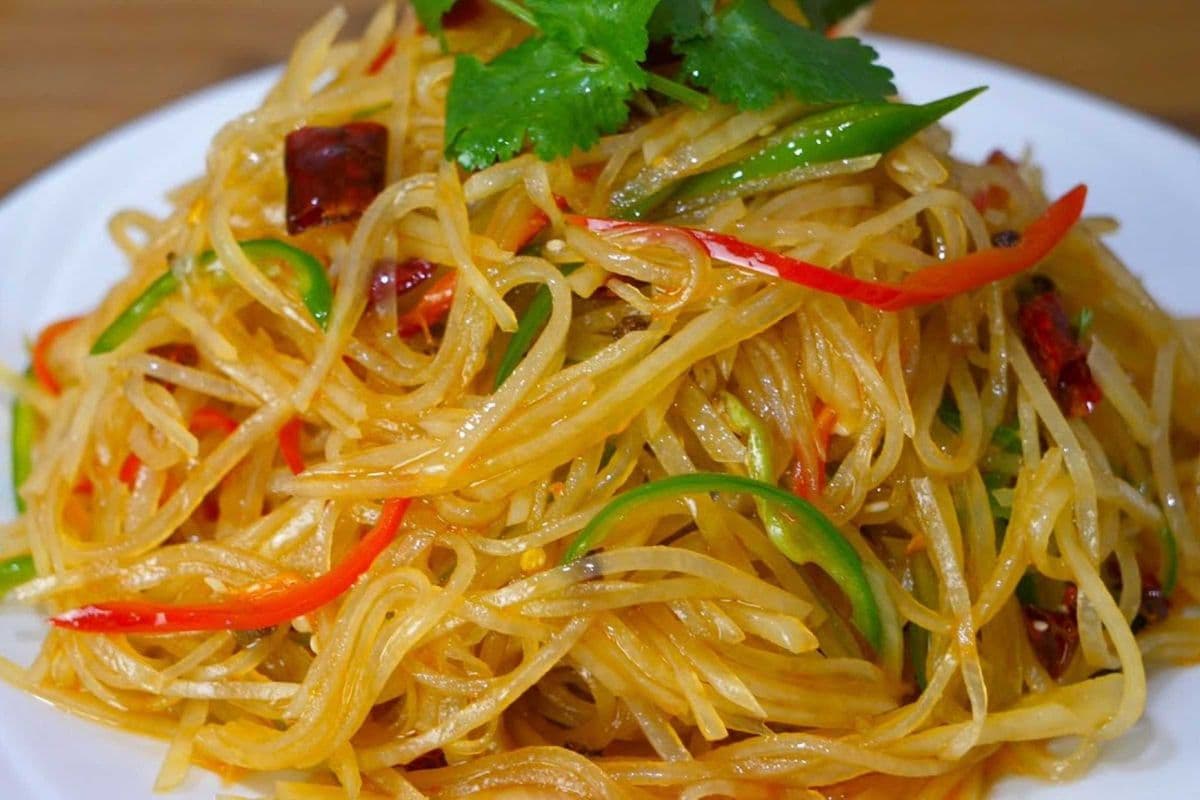 Beijing Cold Potato Salad with Chili Oil (呛拌土豆丝)