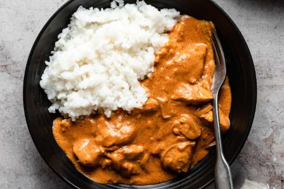 Butter Chicken & Rice (Non-Veg Love Bowl)