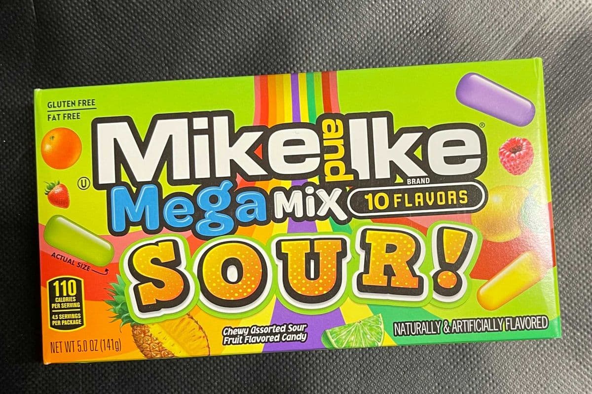 Exclusive Mike & Ike Mega Mix Sour (120 g TB)