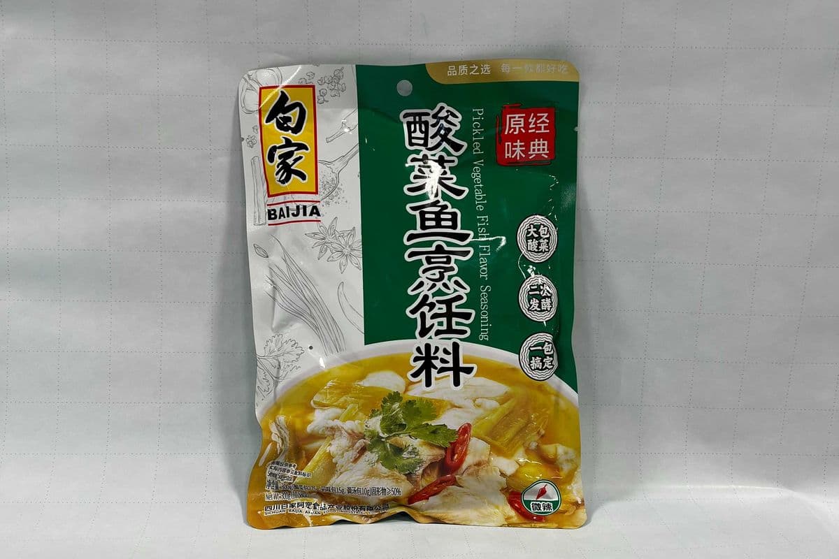 BaiJia Pickled Cabbage Fish (300 g)