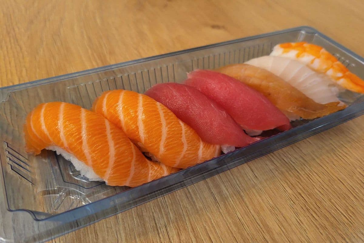 Assorted Sushi App (7 pcs)